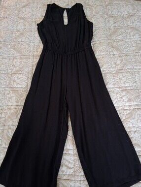 Old Navy Black Sleeveless Wide-Leg Jumpsuit